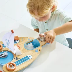 HAPE Catamarán de Rescate Ecológico
