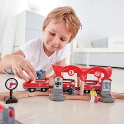 HAPE Circuito de tren ciudad bulliciosa