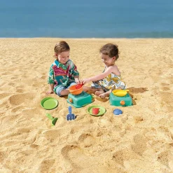 HAPE Cocinita y accesorios para jugar en la arena