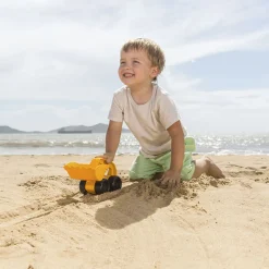 HAPE Excavadora gigante playa