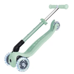 GLOBBER Patinete ecológico, plegable y con luces Junior – Pistacho