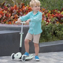 GLOBBER Patinete ecológico, plegable y con luces Junior – Pistacho