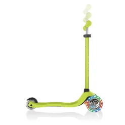 GLOBBER Patinete primo lights verde lima