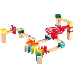HAPE Pista de canicas de madera Rally – 50 piezas